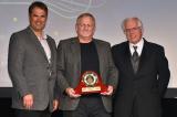 Phil Dickie (centre) accepts the LO Legacy Award from association president, Warren Patterson (left) and executive director, Tony DiGiovanni.