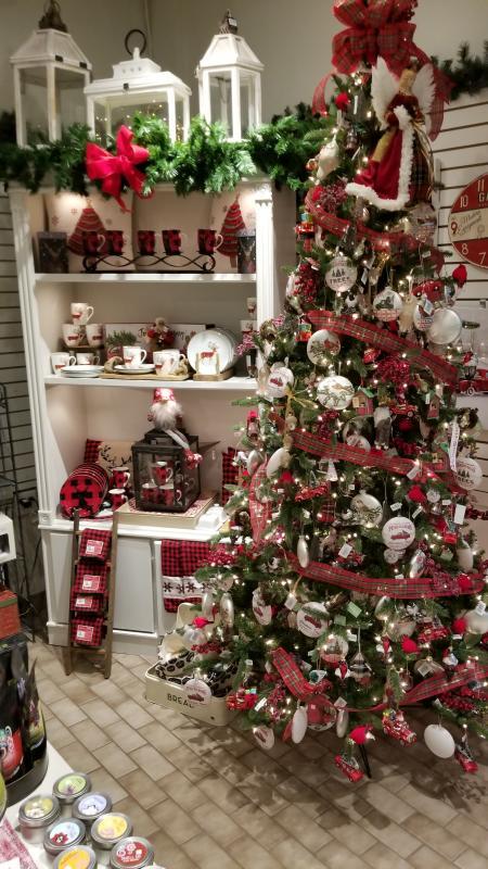 2019 - Outstanding Display of Goods - Giftware - Red Plaid Christmas Tree Display