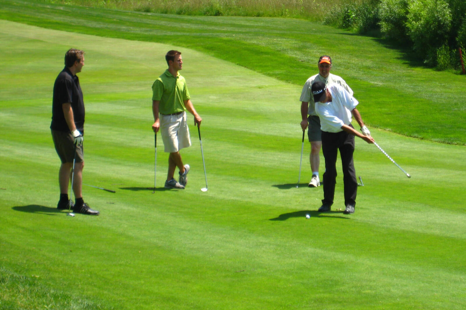 1592963904.golf_pic_2010-web